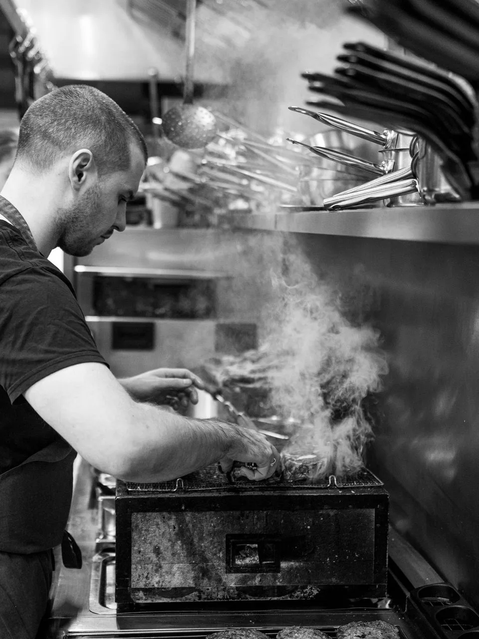 eins44 — kitchen