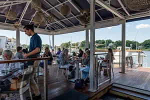 The Restaurant At Rowayton Seafood — atmosphere