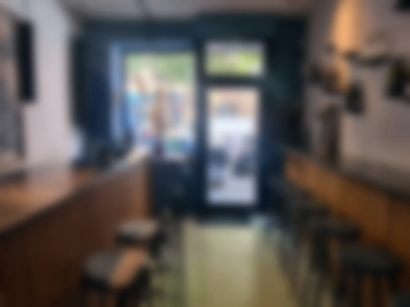 Vaust Bar &amp; Restaurant — atmosphere