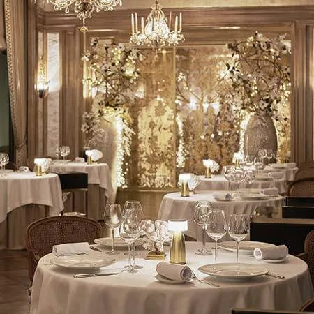 Le Restaurant des Rois - La Réserve de Beaulieu — photo 22