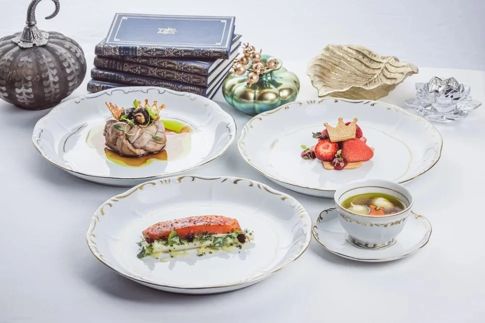 Gundel Cafe Patisserie Restaurant — photo 45
