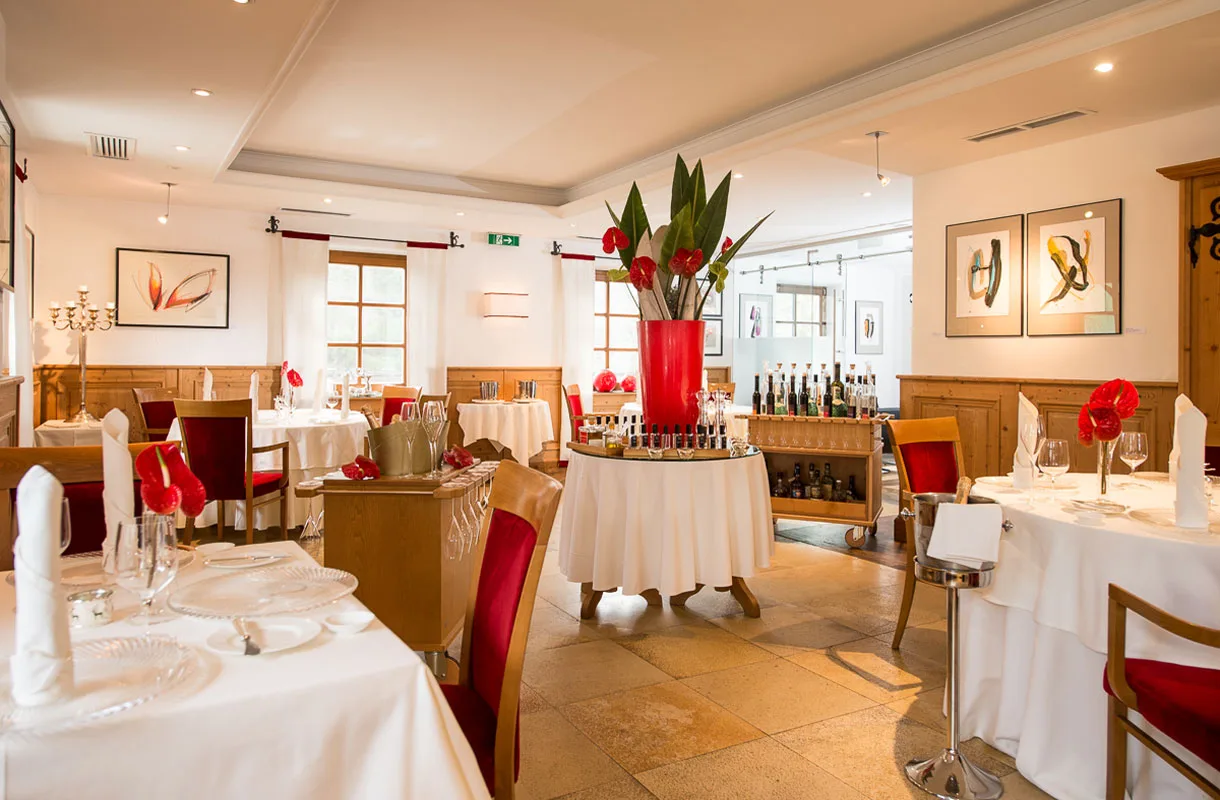 Mayer’s Restaurant — photo 44
