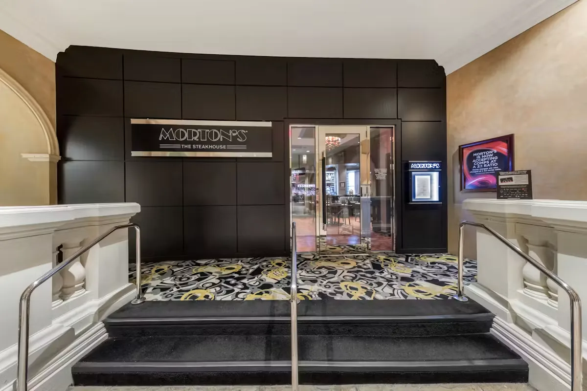 Morton's, The Steakhouse — photo 15