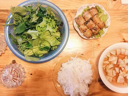 Bun Cha Ta (Nguyen Huu Huan Street) — photo 6