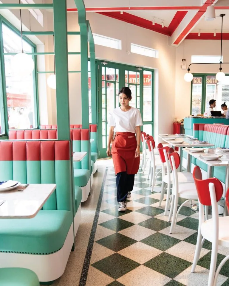 Chop Chop Cook Shop — atmosphere