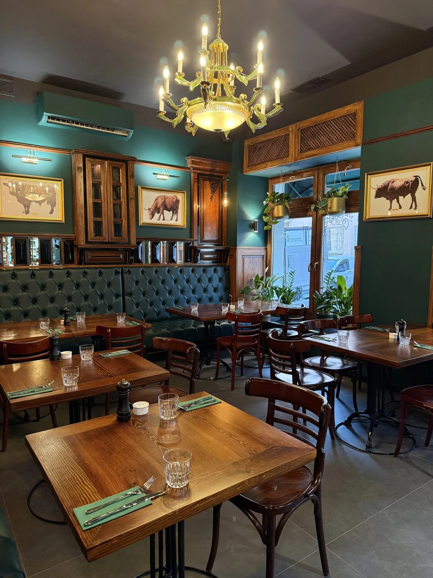 Yes Butcher! Shop & Bistro — photo 113