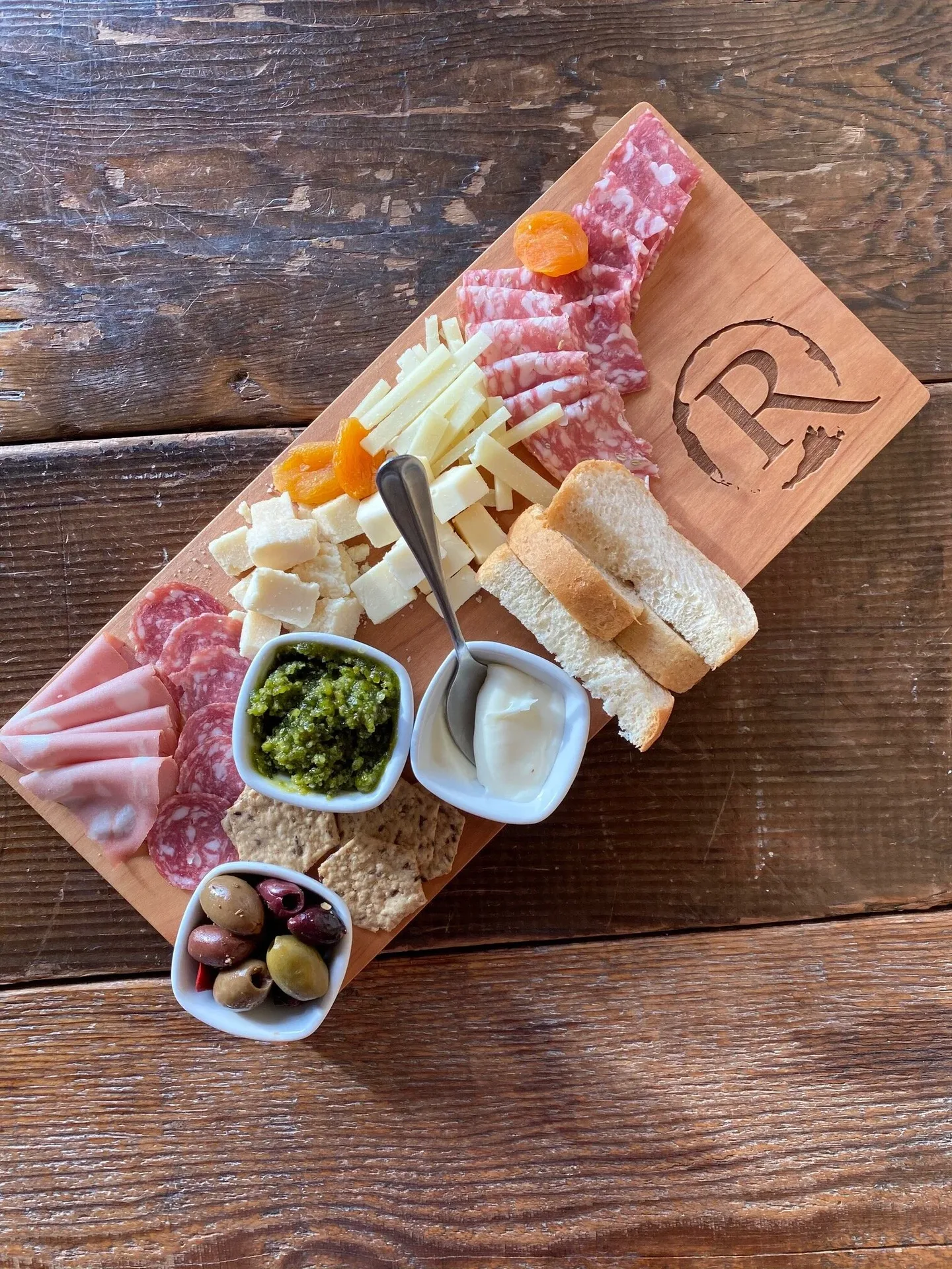 R Wine Bar & Kitchen — photo 38