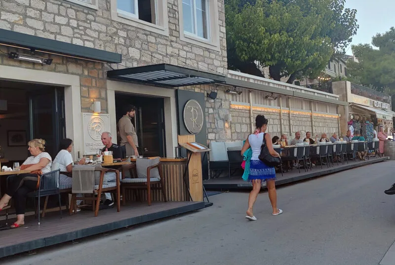 Taverna Riva — photo 112