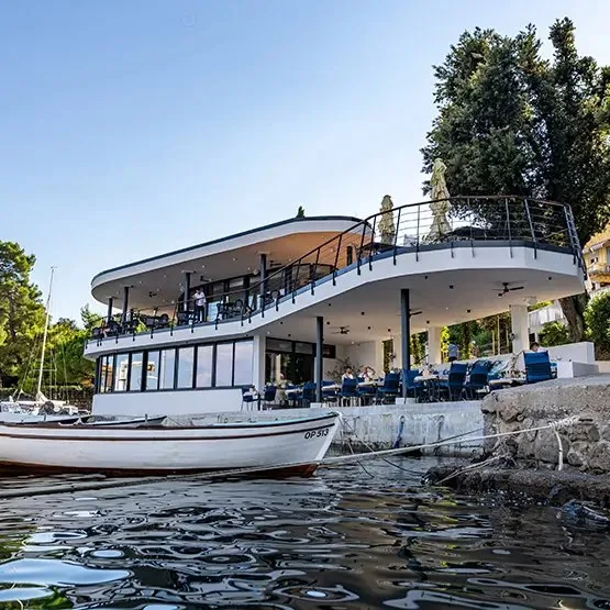 Yacht Club — photo 20