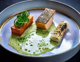 am kai | restaurnt. seafood. drinks. elbblick — photo 35