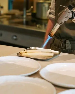 Restaurant Terroir Grand Cru — kitchen