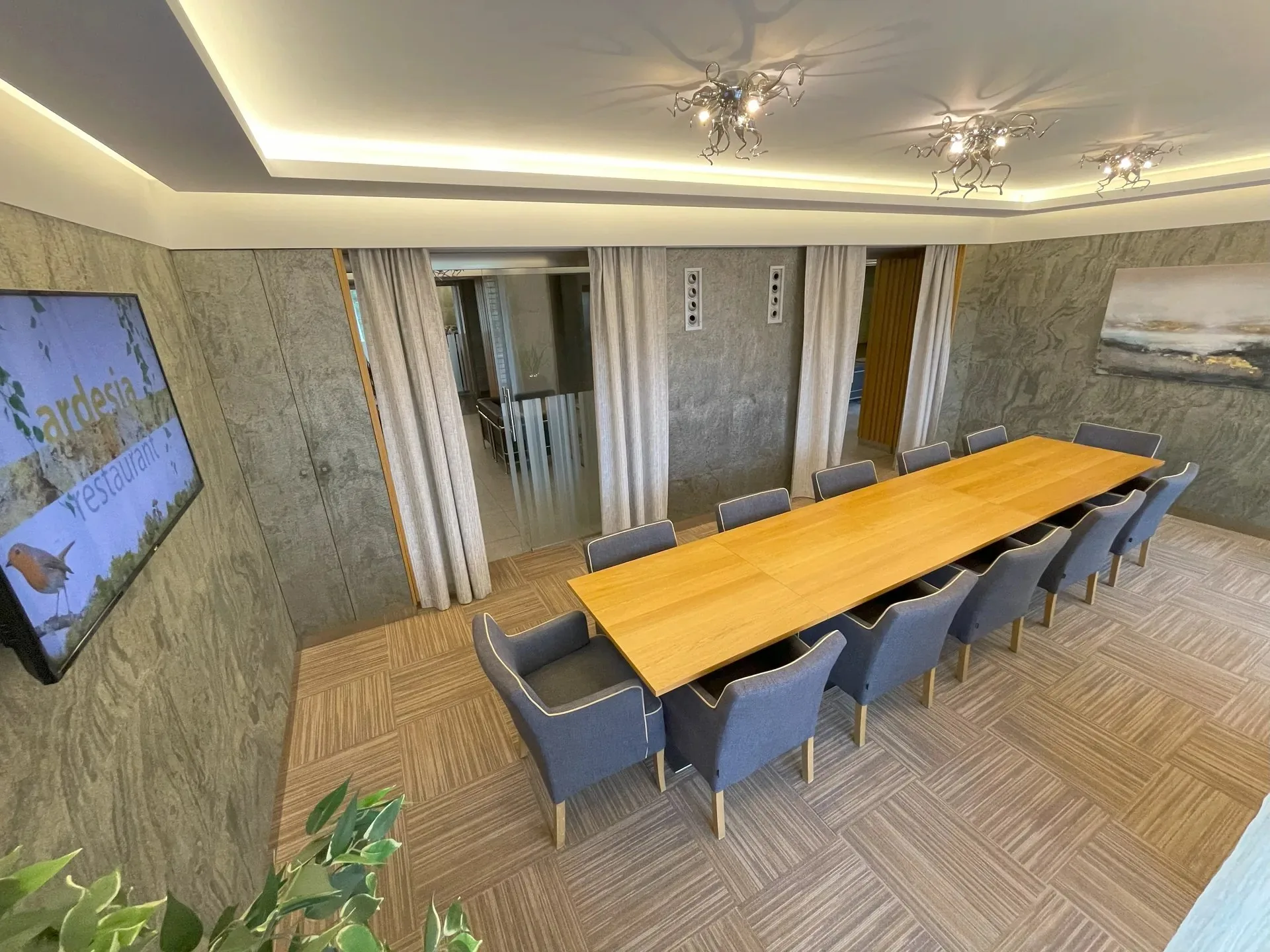 Ardesia restaurant v Hotelu Bartoš — photo 37