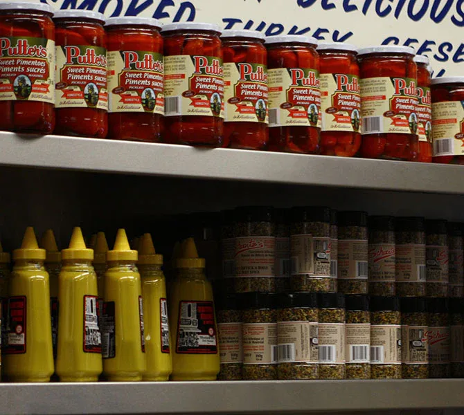 Schwartz's Deli — photo 9
