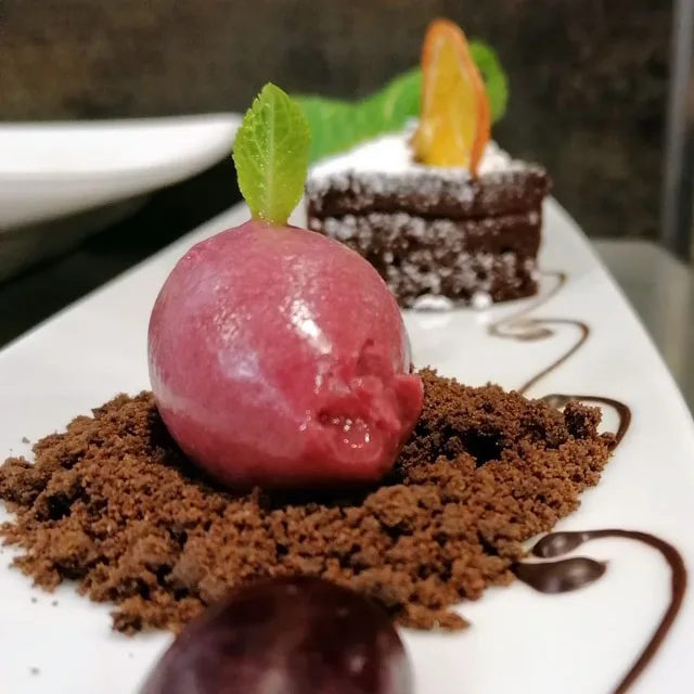 Eriks Restaurant — photo 21