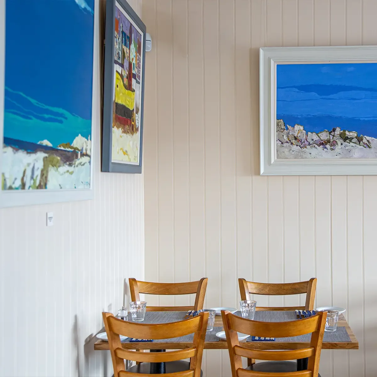 The Dory Bistro & Gallery — atmosphere