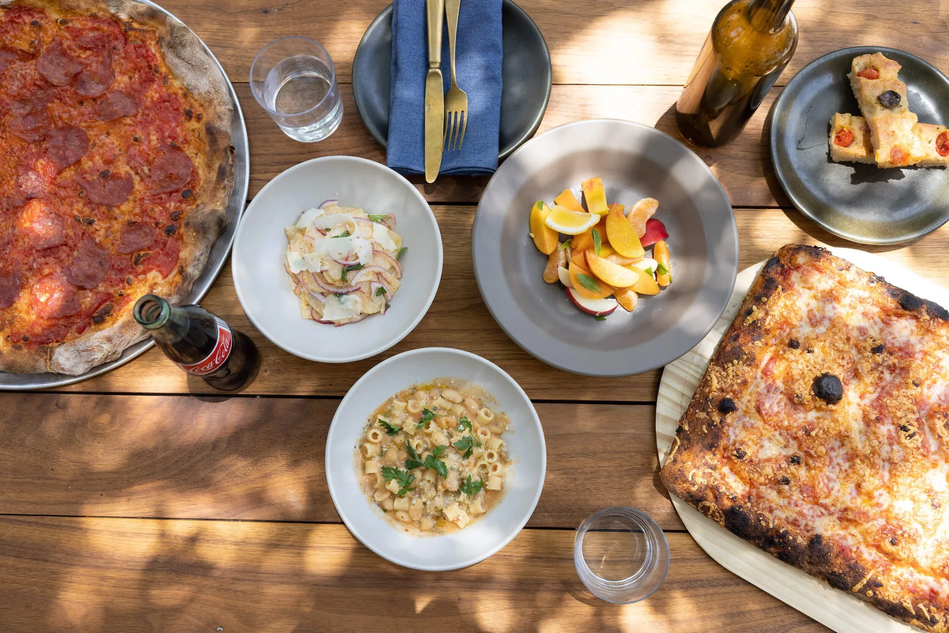 Pizzeria Bianco — atmosphere