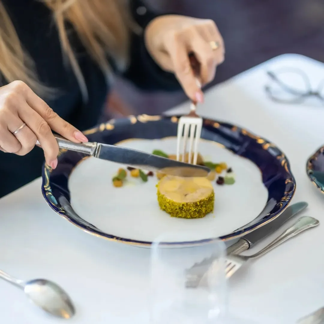 Gundel Cafe Patisserie Restaurant — photo 49