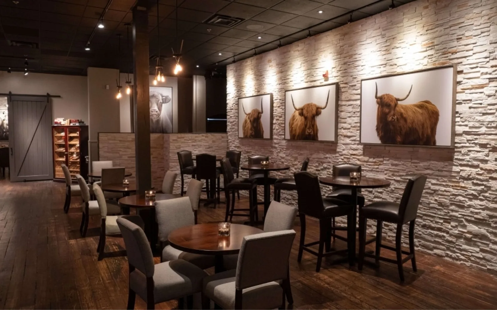 Vince Young Steakhouse — photo 36