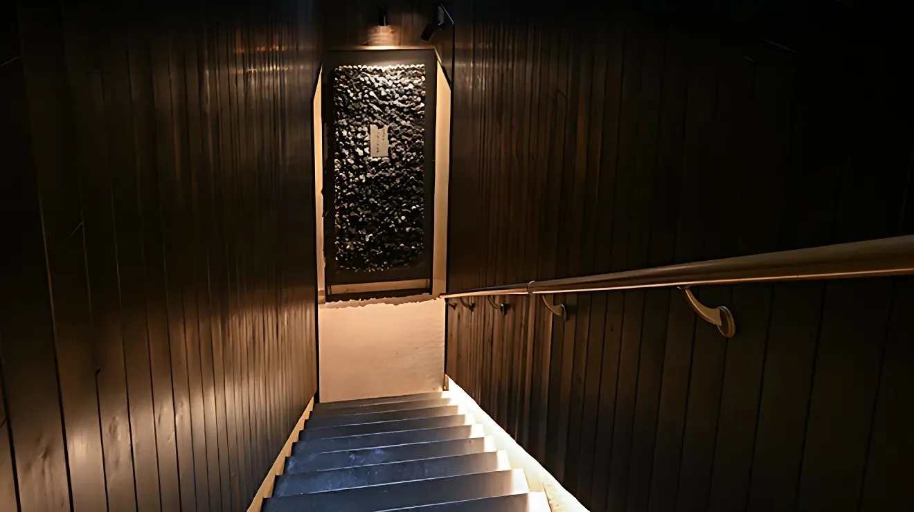 Motoazabu Kushima, Tokyo