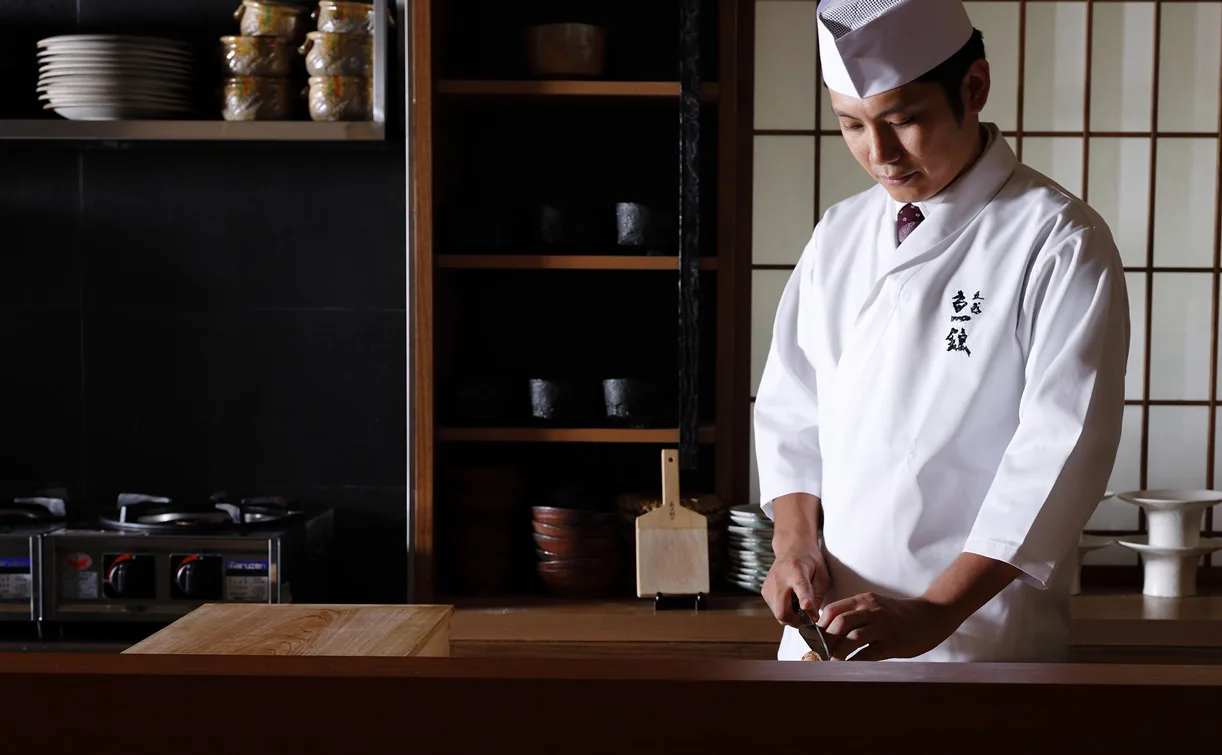 GOKAN UOGIN — kitchen