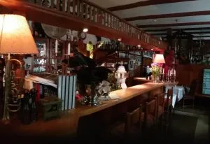 Schaarschmidt's — atmosphere