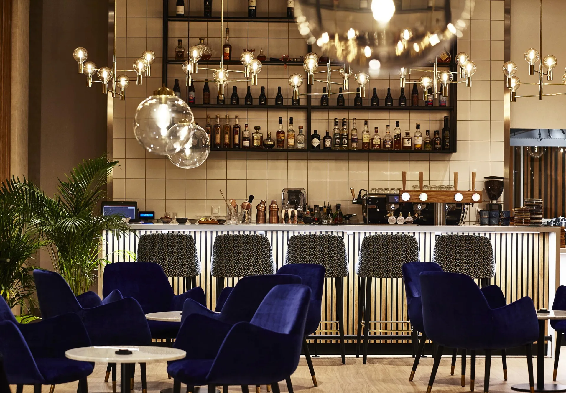 Floor No. 2 Restaurant — photo 88