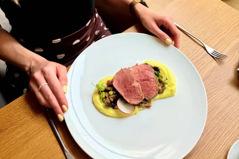 Portfolio Restaurant, Prague