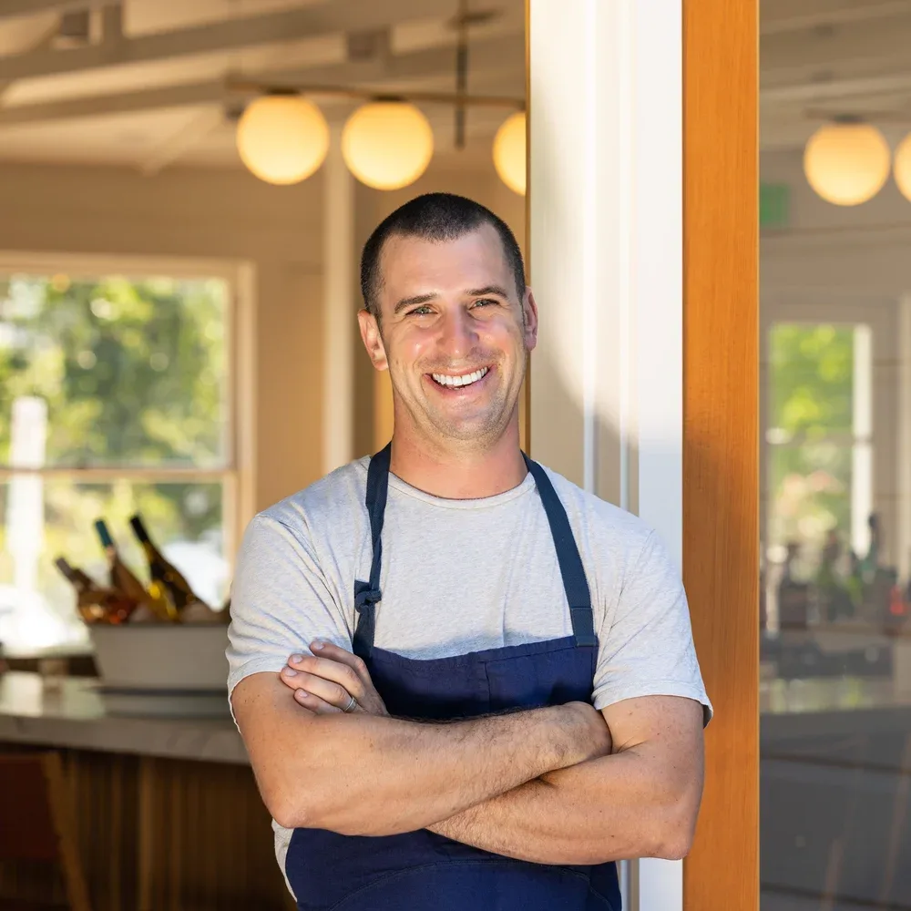 Charlie's — kitchen