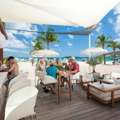 Ocean Lounge — photo 6