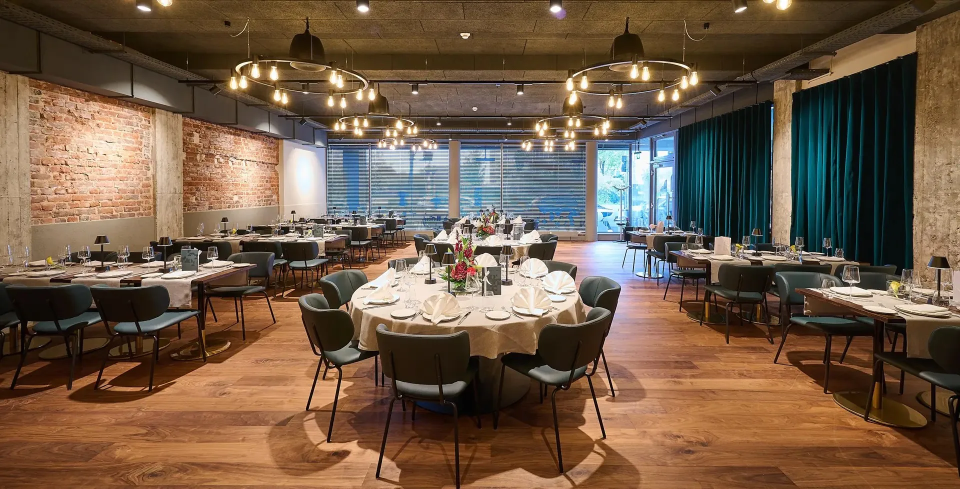Restaurant tablo — photo 10