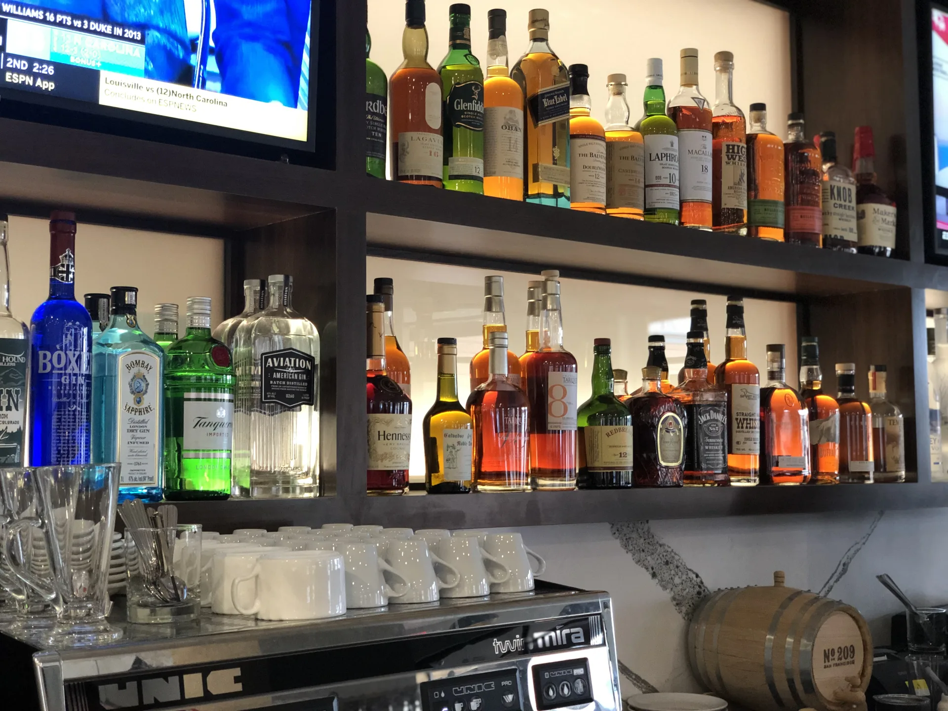 Vora Restaurant European — photo 12