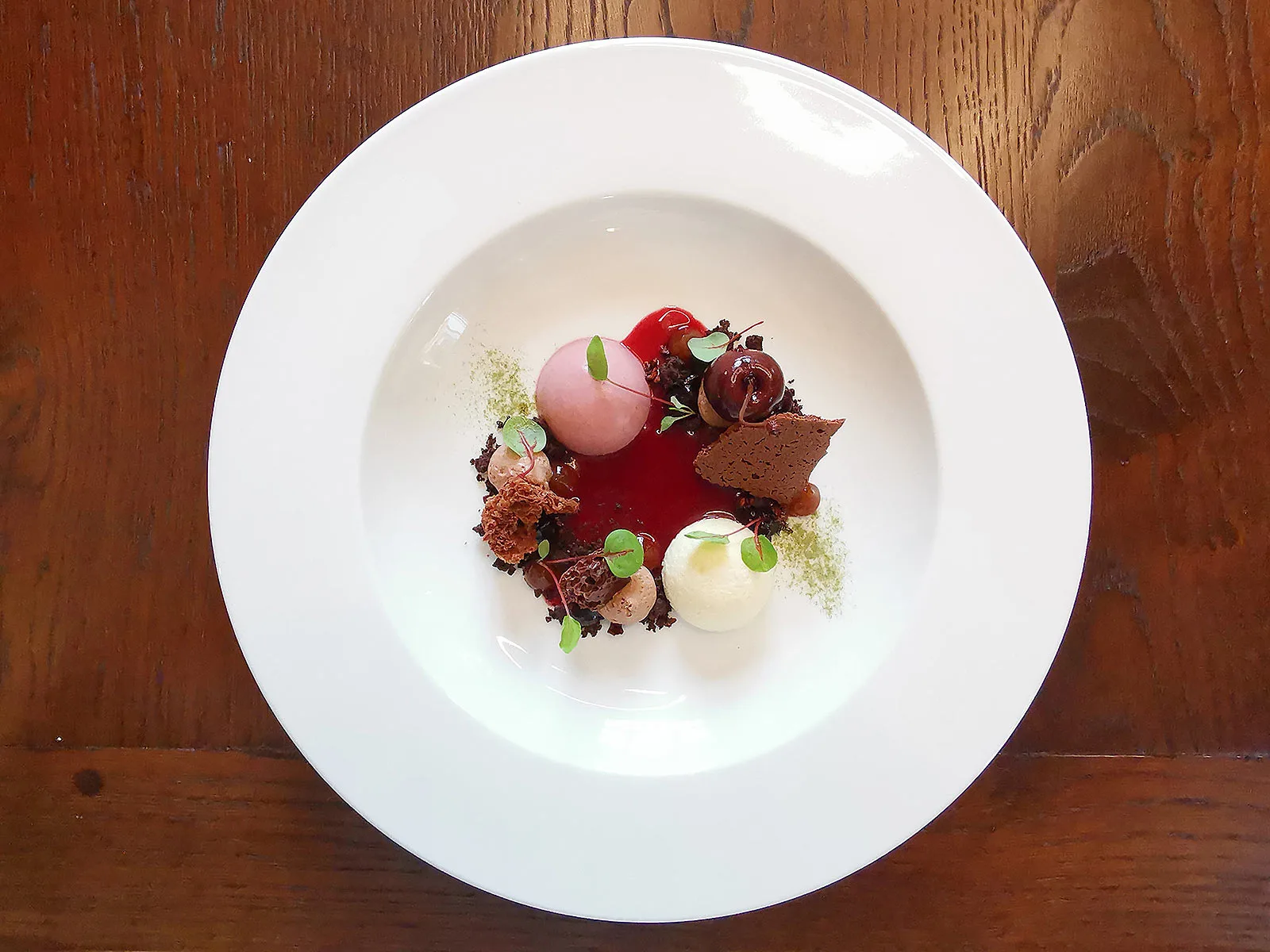 Lindenhof — food