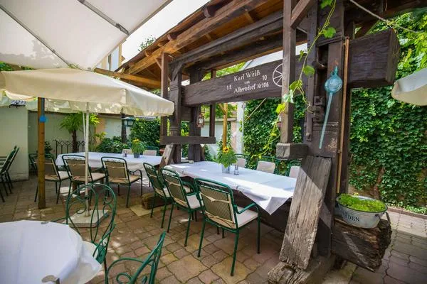 HOPFELD – Restaurant DREIKÖNIGSHOF — photo 29