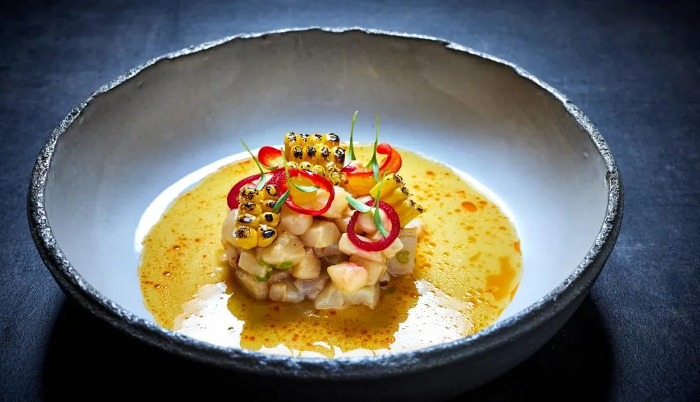 am kai | restaurnt. seafood. drinks. elbblick, Hamburg