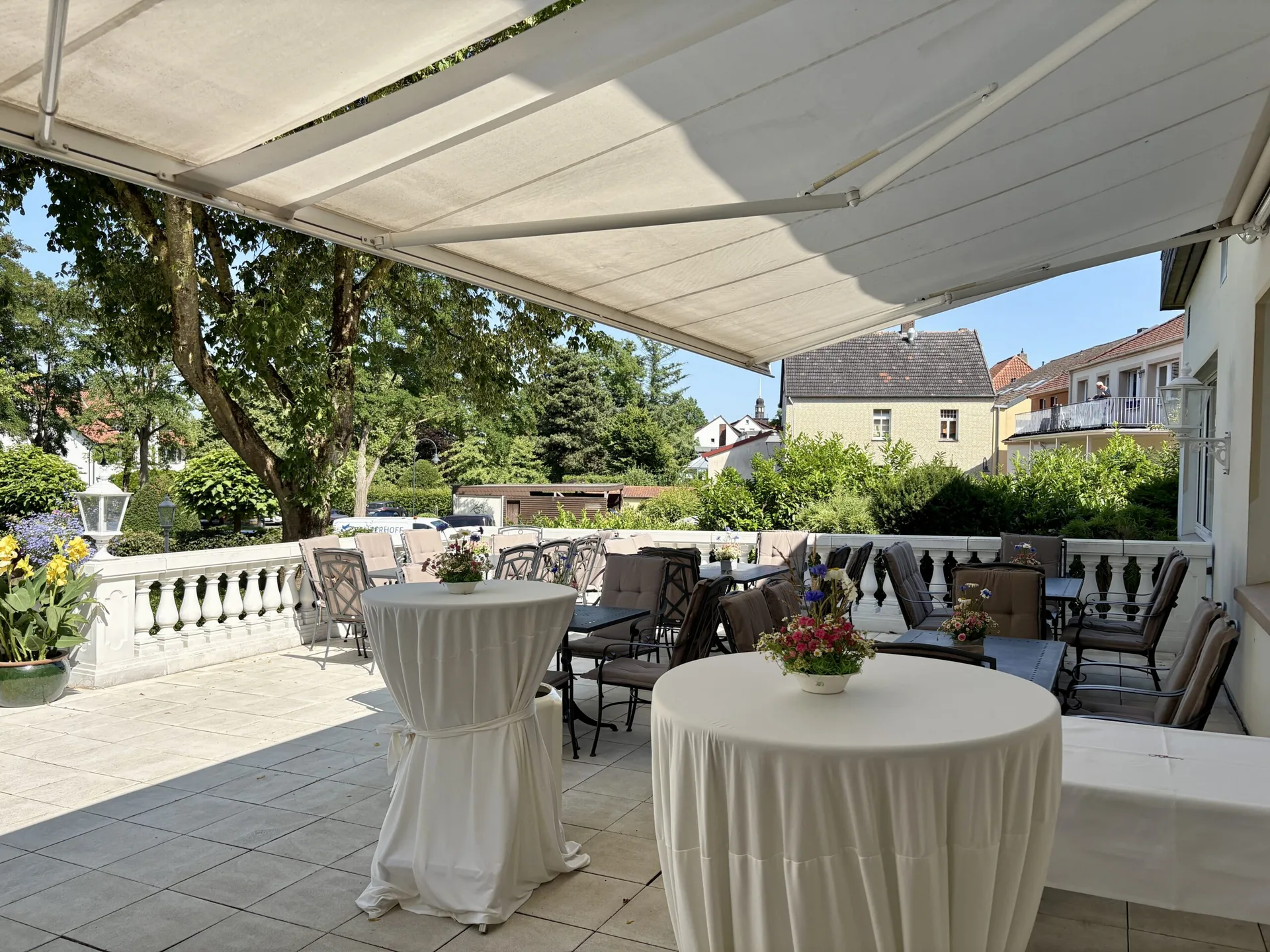Höger’s Restaurant — photo 36