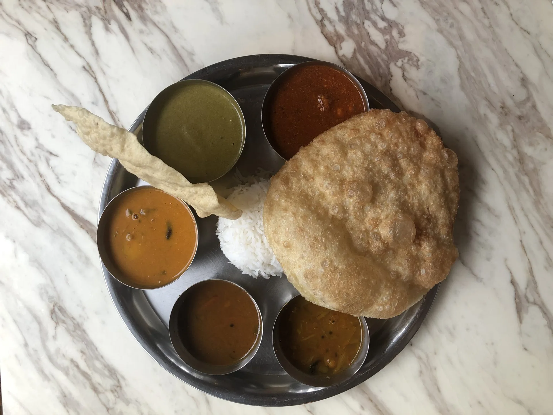 SANTOSHAM — photo 11