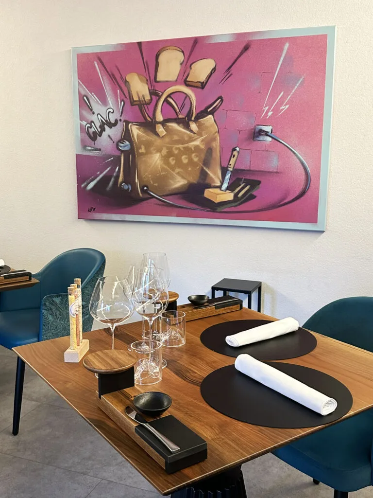 Le Café Suisse — photo 87