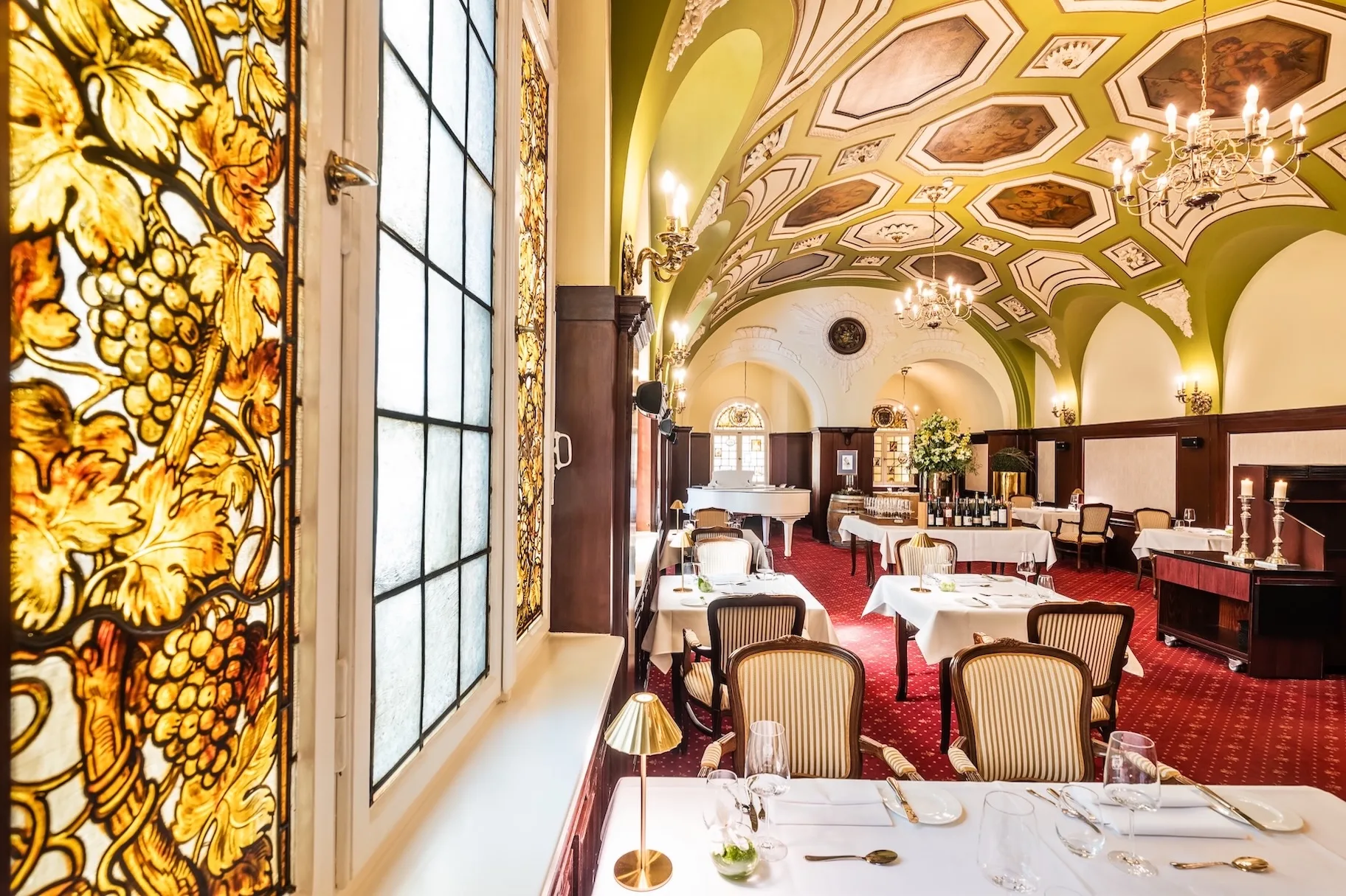Gourmetrestaurant "1751" — atmosphere
