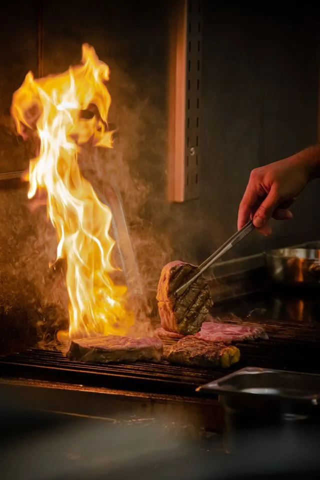 Brechts Steakhouse — photo 32