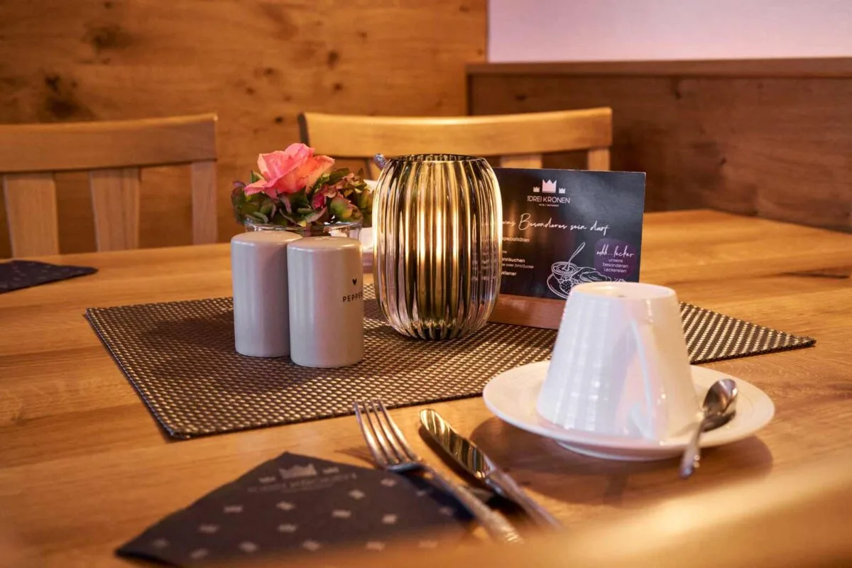 Restaurant Zu den Drei Kronen — photo 14