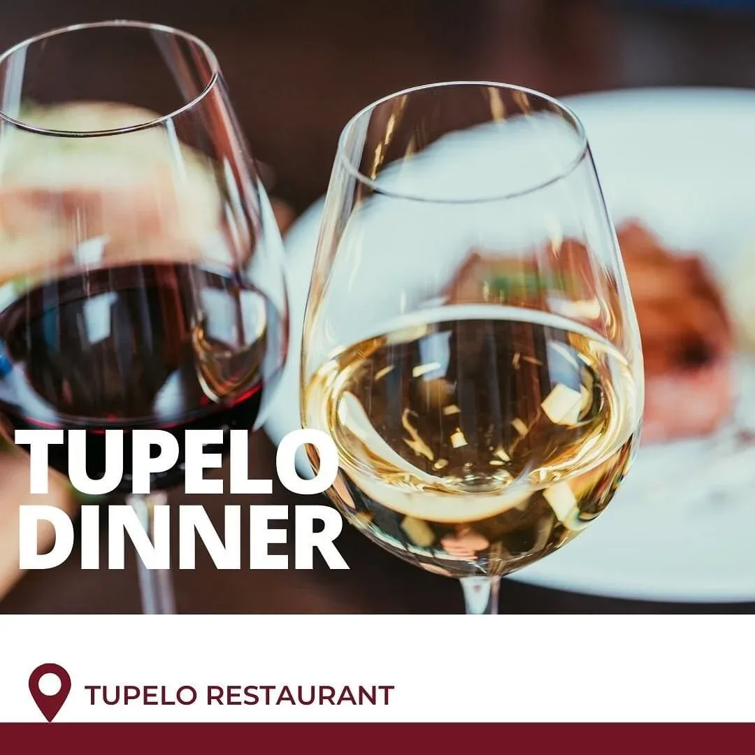 Tupelo Park City — atmosphere