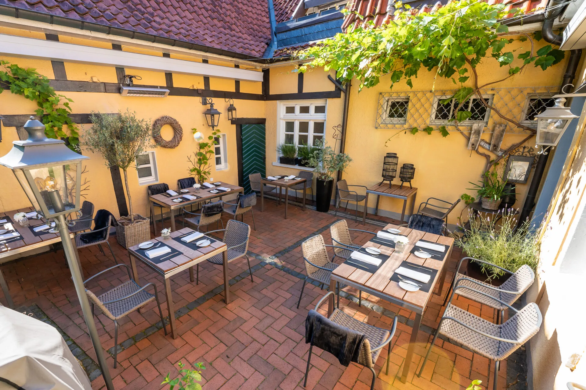Altdeutsche Bierstuben — photo 37