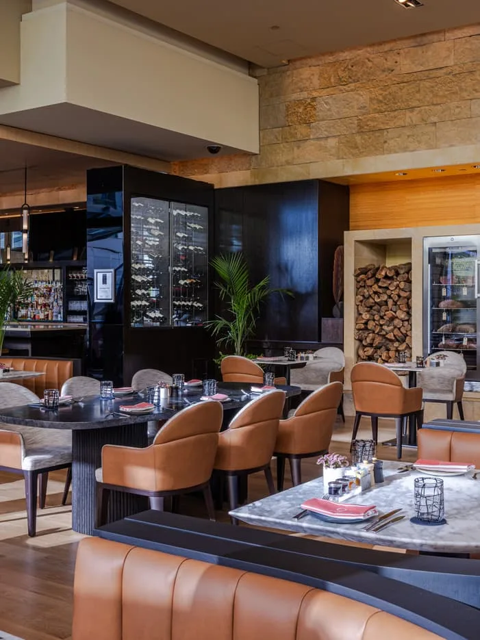 Quattro Restaurant and Bar — photo 17