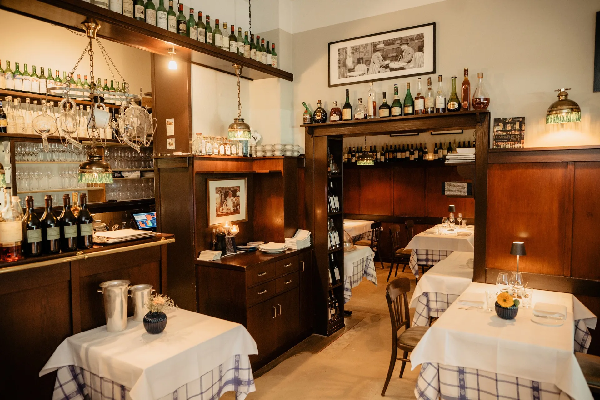 Erno's Bistro — photo 31