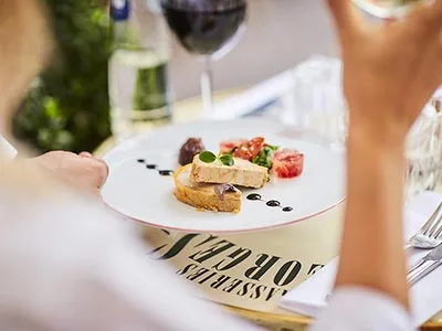 Les Brasseries Georges — food