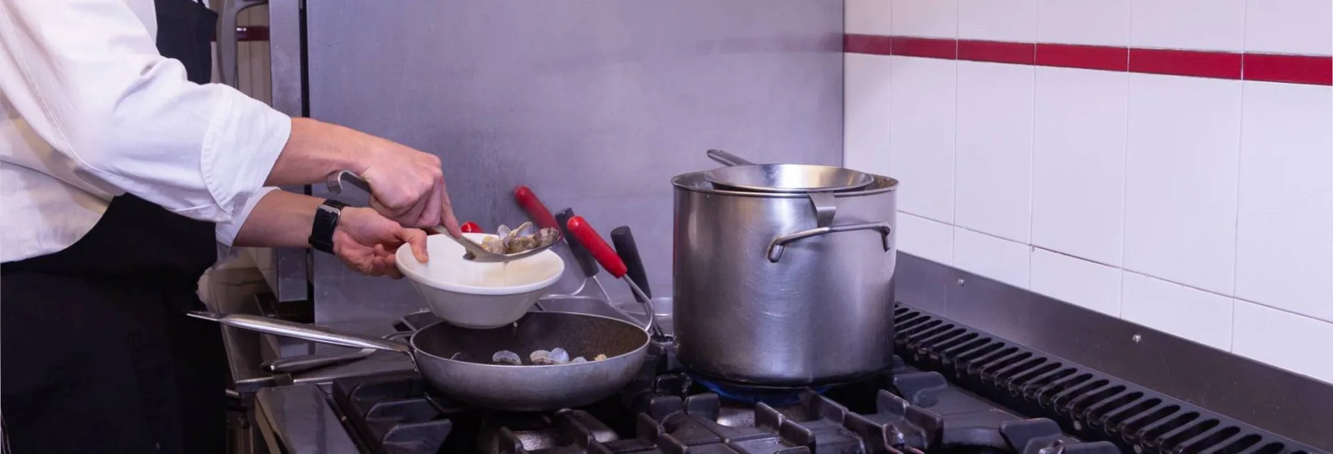 Al Monte — kitchen