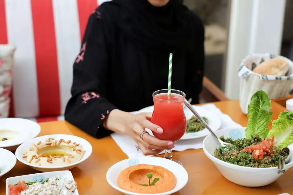 Enab Beirut - Kempinski Al Othman Hotel Al Khobar — kitchen