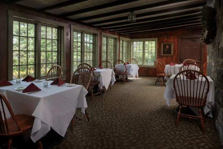 The Log Cabin — photo 15