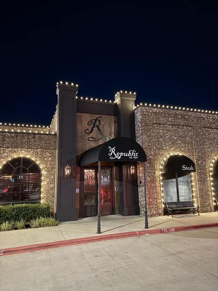 The Republic Steakhouse — photo 10