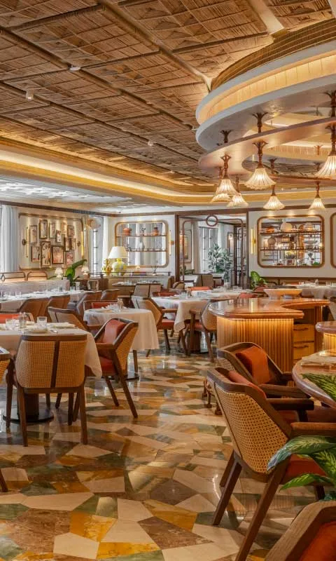 Lola Brasserie — atmosphere
